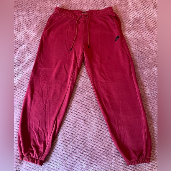 Nike Pants - Nike sweatpants